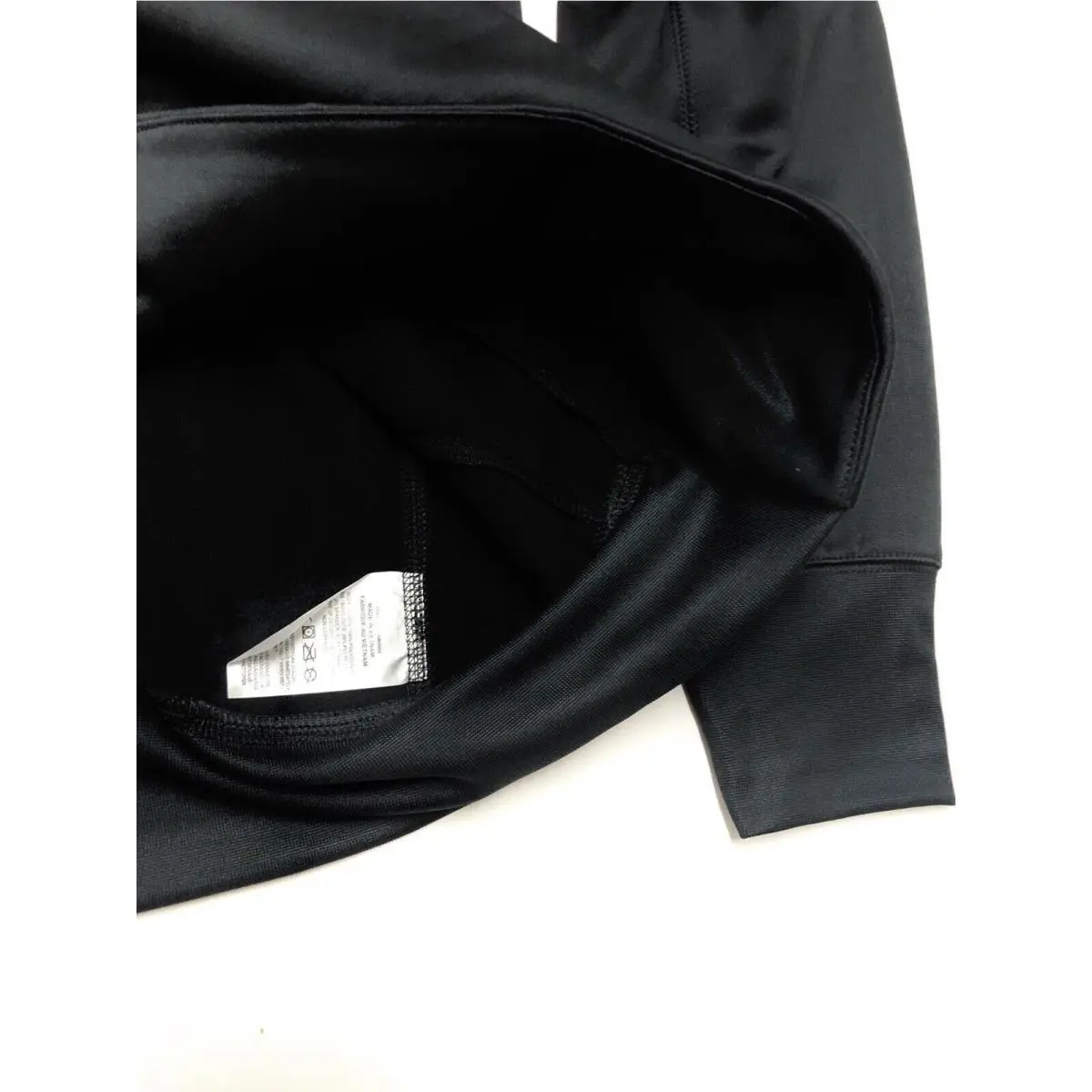 Nike clothing - AO5442-010 - AO5442-010 - Black, Red, White, Manufacturer: Black Red (UPC: 192502036837) 1