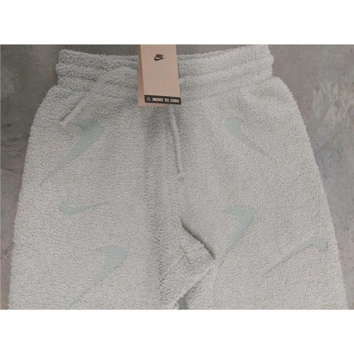 Nike clothing - Jade 1