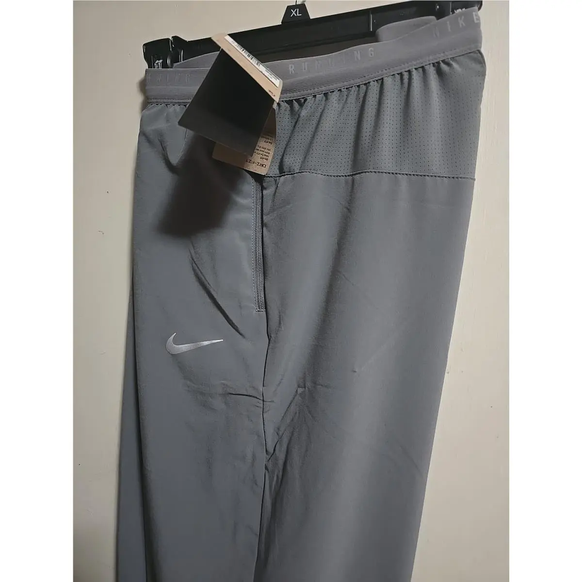 Nike clothing - nike - Black and gray (UPC: 197860500600) 3