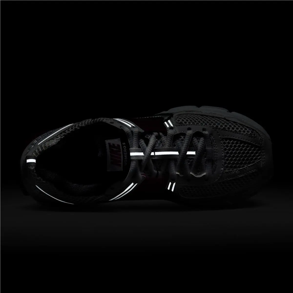 Nike shoes - Nike Vomero 5 (GS) - Vomero - White/Pure Platinum/Hot Fuchsia/Metallic Platinum (UPC: 197601061520) 8