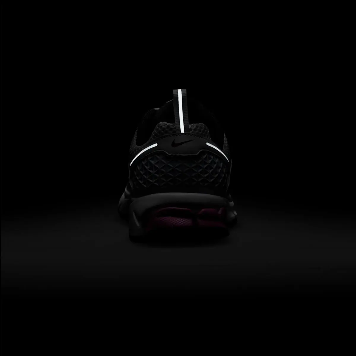 Nike shoes - Nike Vomero 5 (GS) - Vomero - White/Pure Platinum/Hot Fuchsia/Metallic Platinum (UPC: 197601061520) 9