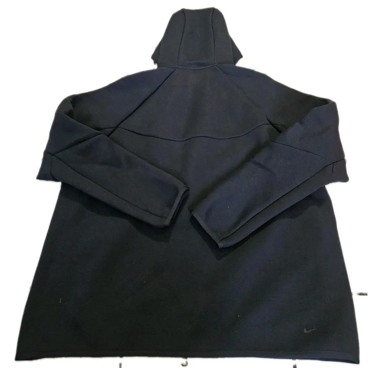 Nike clothing - Black (UPC: 193093120950) 2