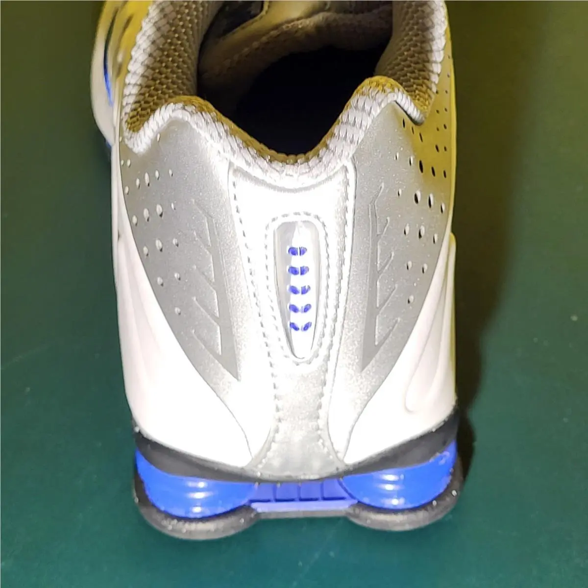 Nike shoes - Nike Shox R4 - Shox - HQ1988-100 - Multicolor 8