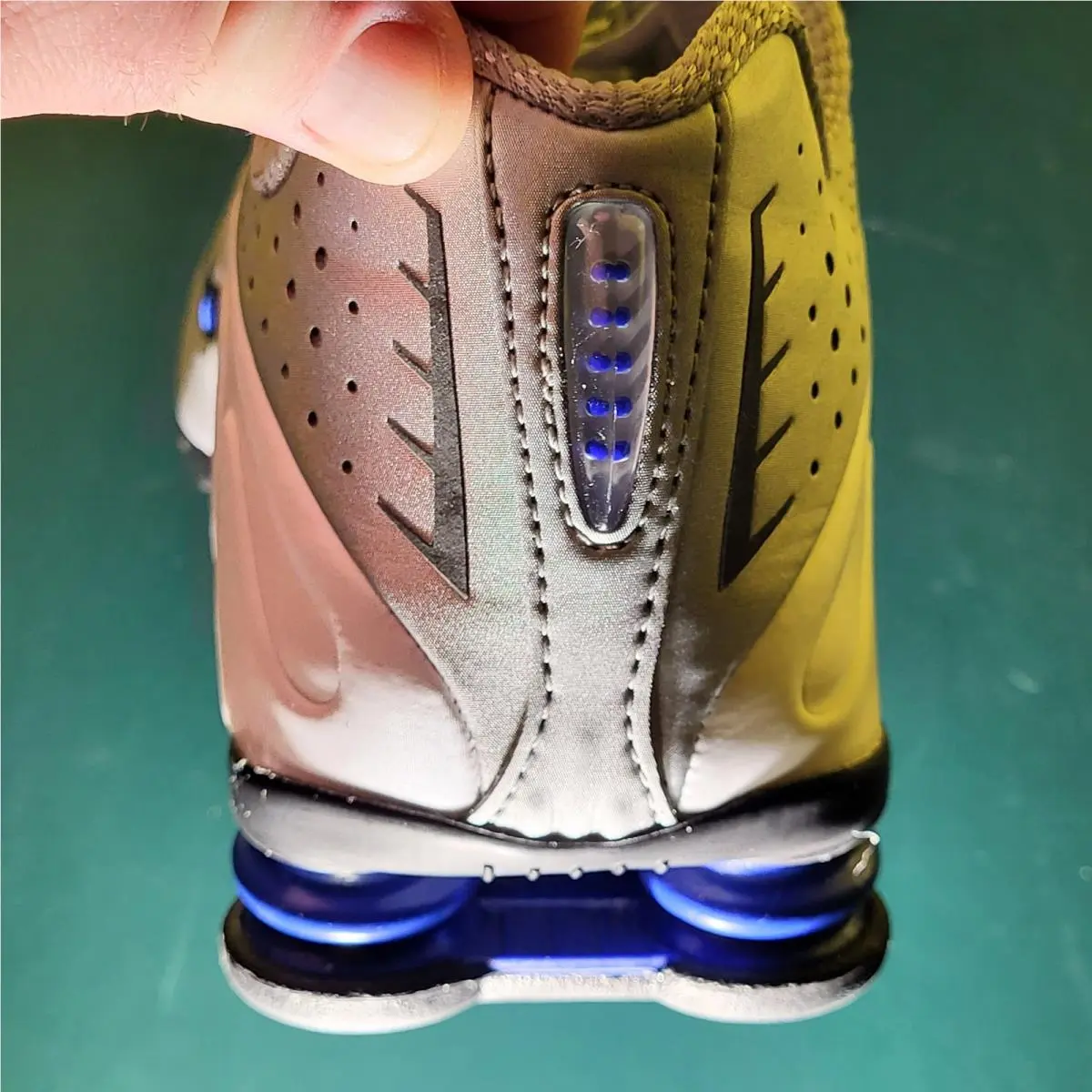 Nike shoes - Nike Shox R4 - Shox - HQ1988-100 - Multicolor 7