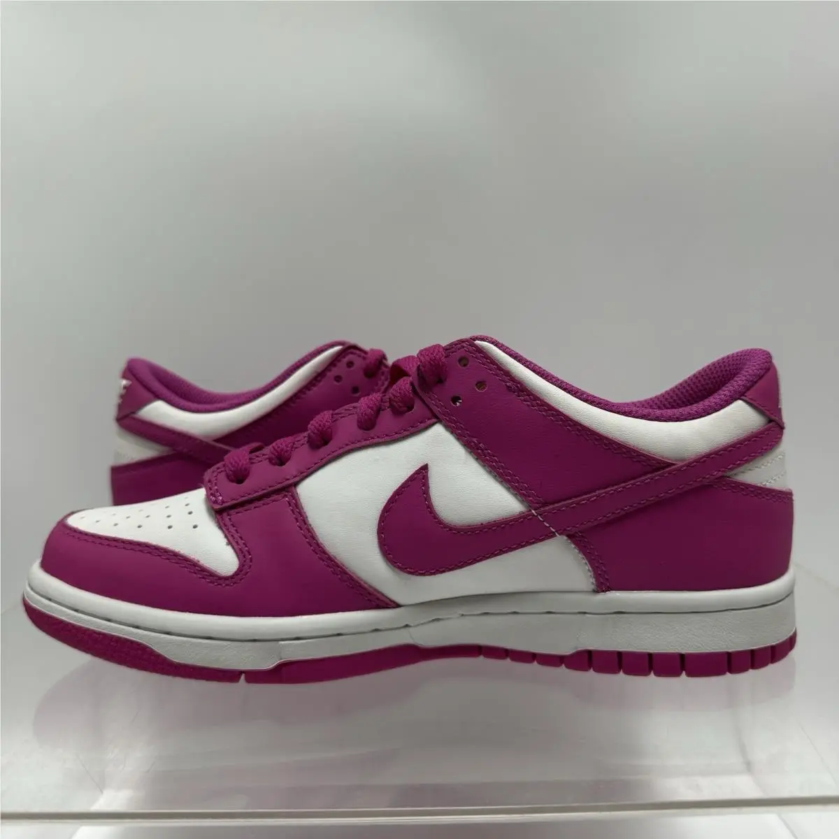 Nike shoes - Nike Dunk Low GS - Dunk Low - White 2