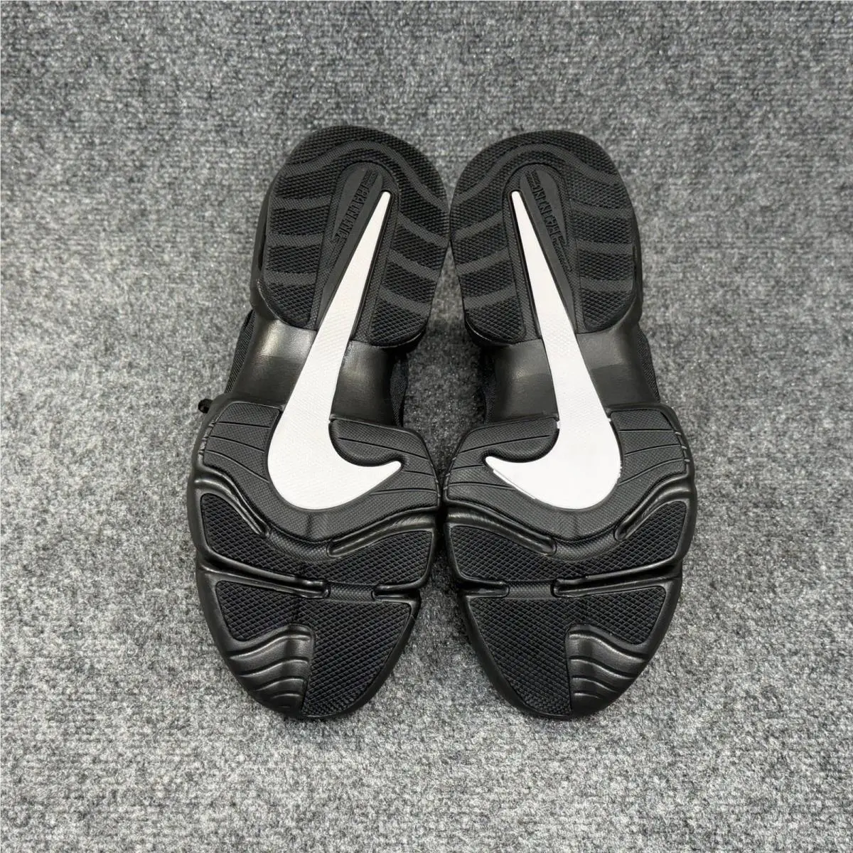 Nike shoes - AT3378010 - AT3378-010 - Black 8