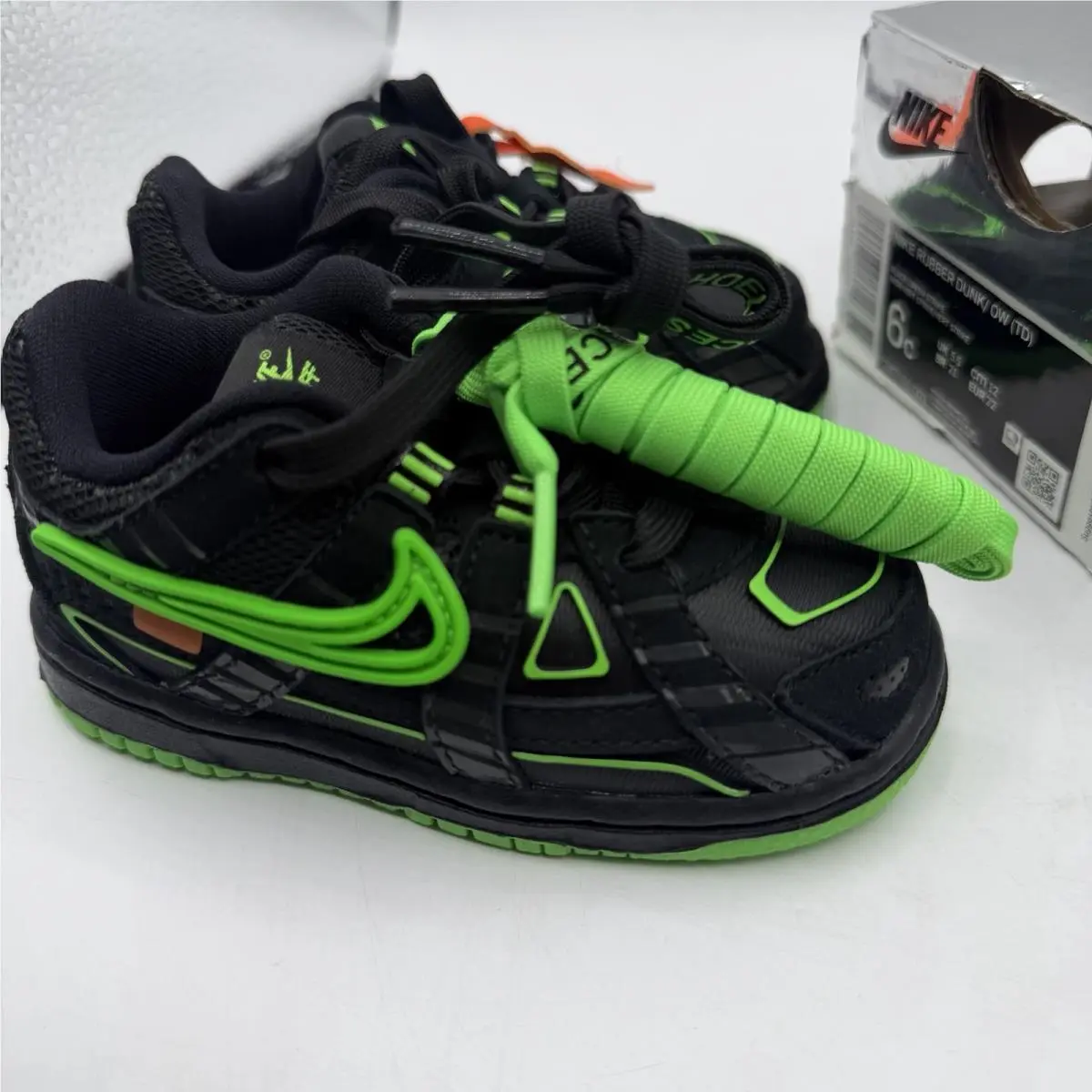 Nike shoes - Nike Air Rubber Dunk - Air Rubber Dunk - Black 4
