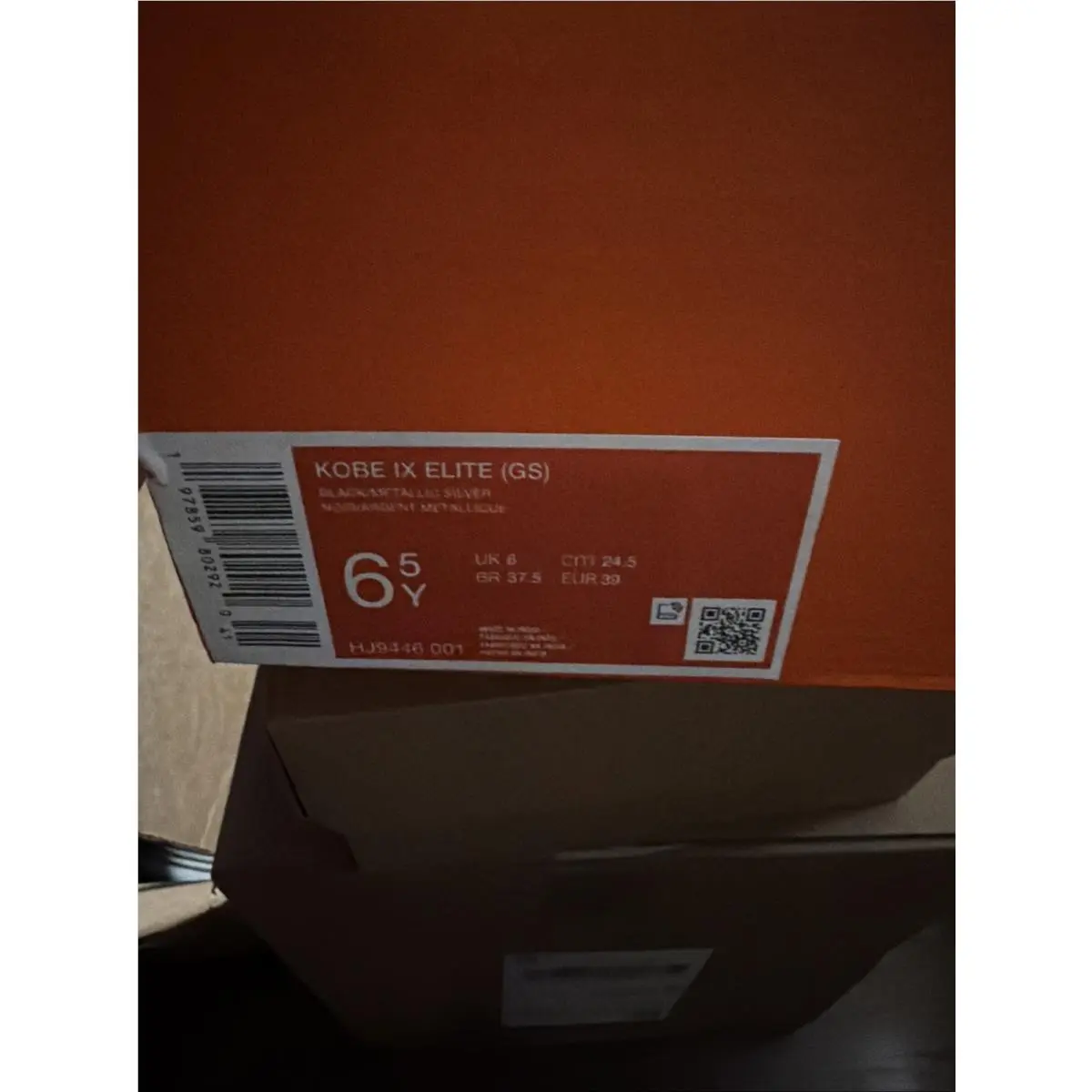 Nike shoes - Black 3