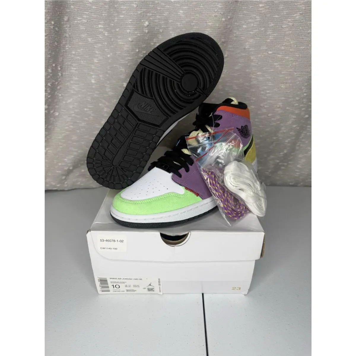2019 Womens Nike Air Jordan Retro 1 Lightbulb Mid SE Shoes Size 10 W/box