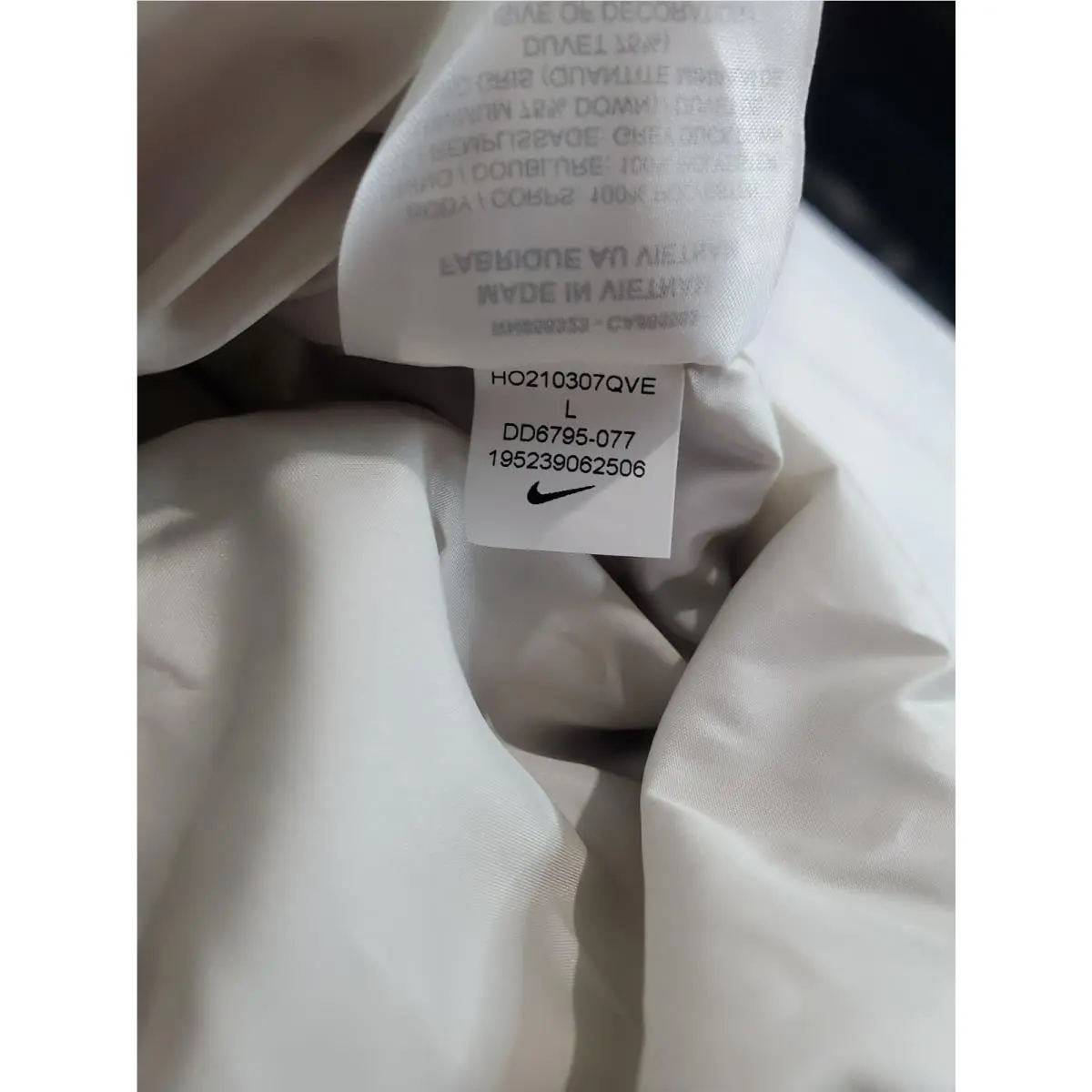 Nike clothing - Nike Storm-Fit Windrunner - Windrunner - Gray 8