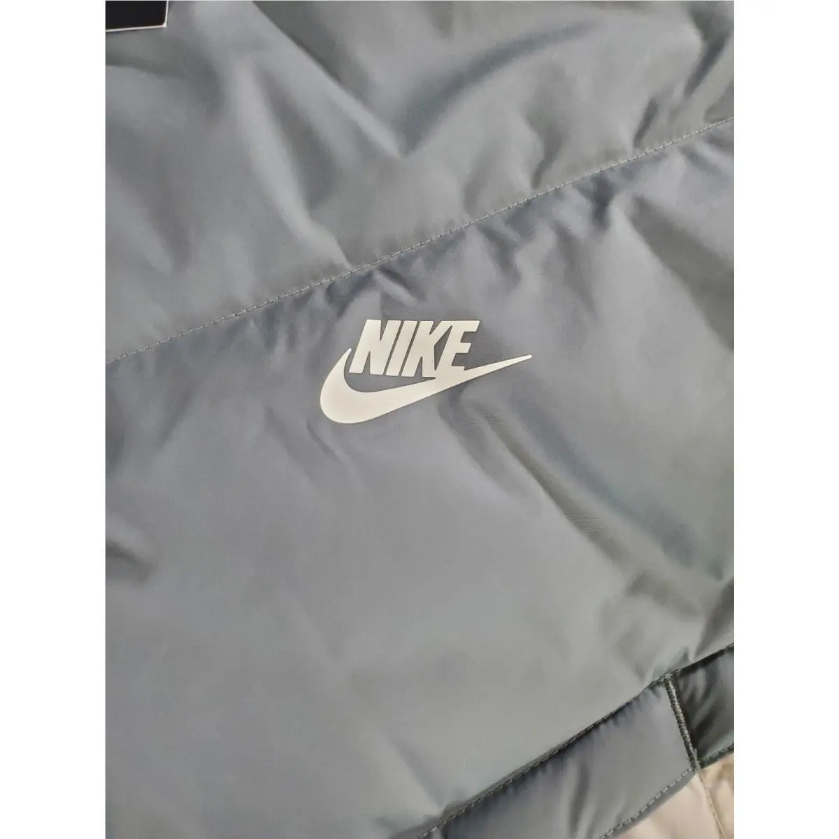 Nike clothing - Nike Storm-Fit Windrunner - Windrunner - Gray 2