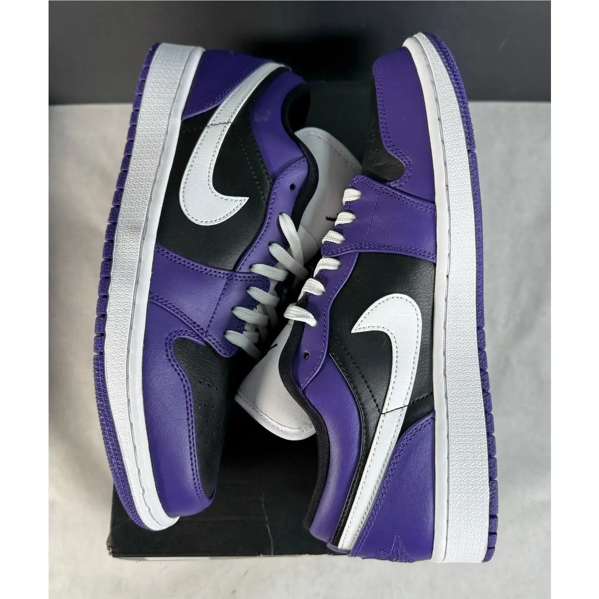 Nike Air Jordan 1 Low Court Purple Black 553558-501 Sneakers – Men’s US 9