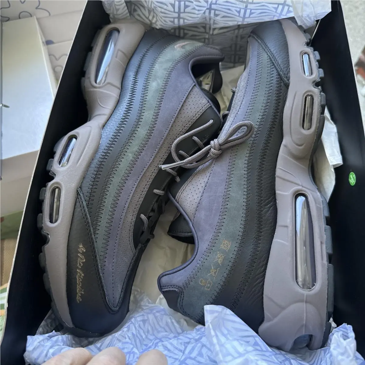 Nike shoes - A Ma Maniére x Nike Air Max 95 SP - FZ8743-001 - Black 1