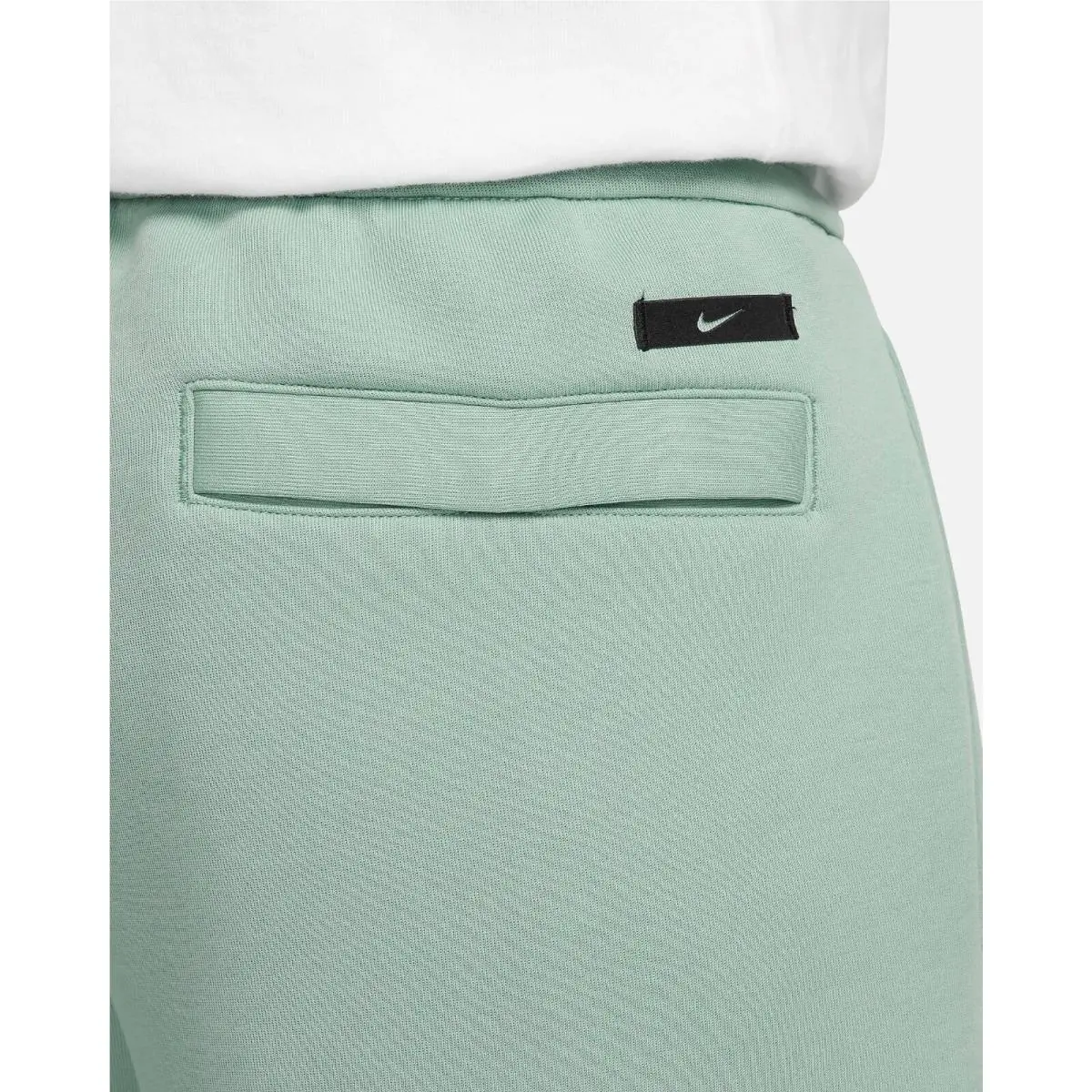 Nike clothing - Nike Tech - Tech - Green (UPC: 196969992422) 4