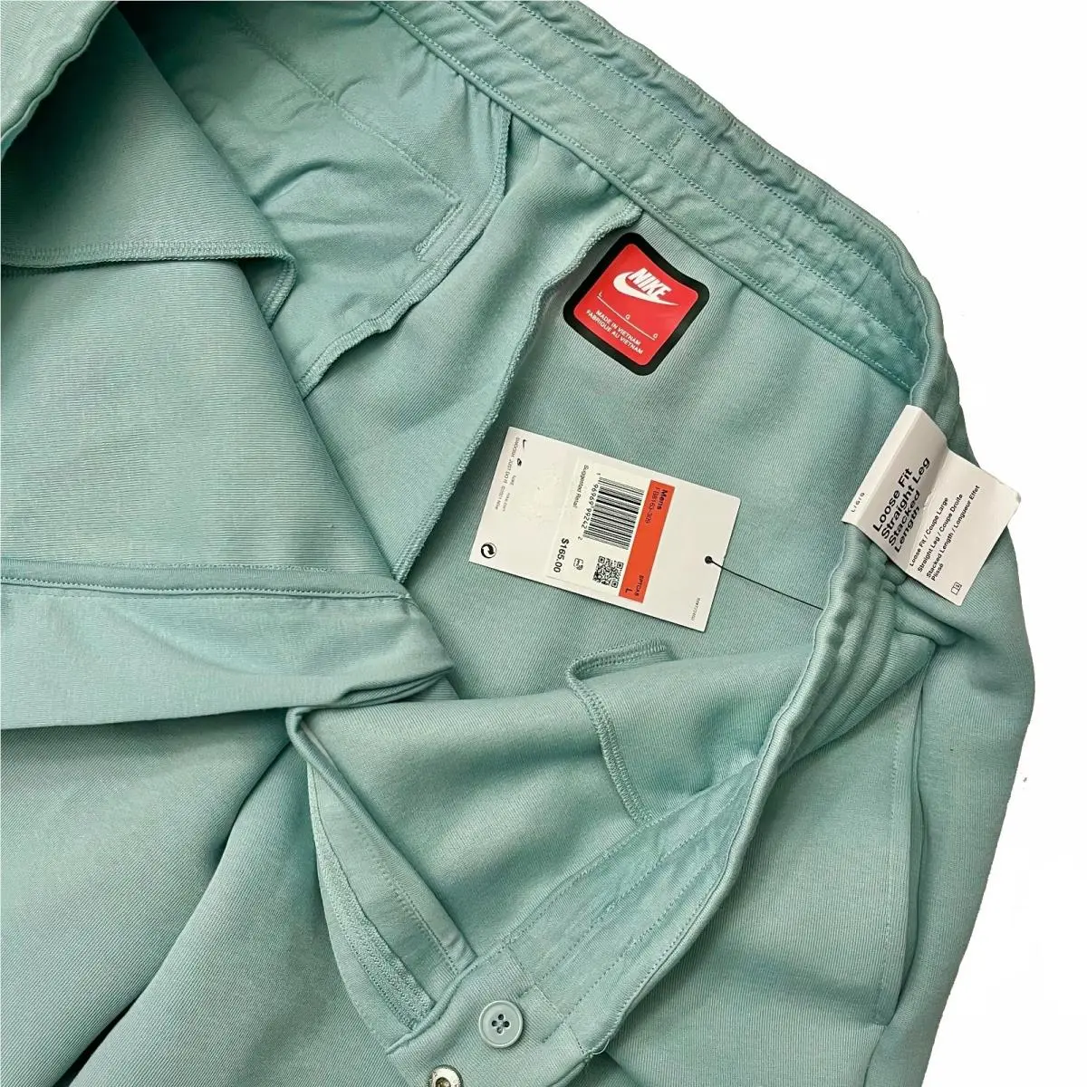 Nike clothing - Nike Tech - Tech - Green (UPC: 196969992422) 0
