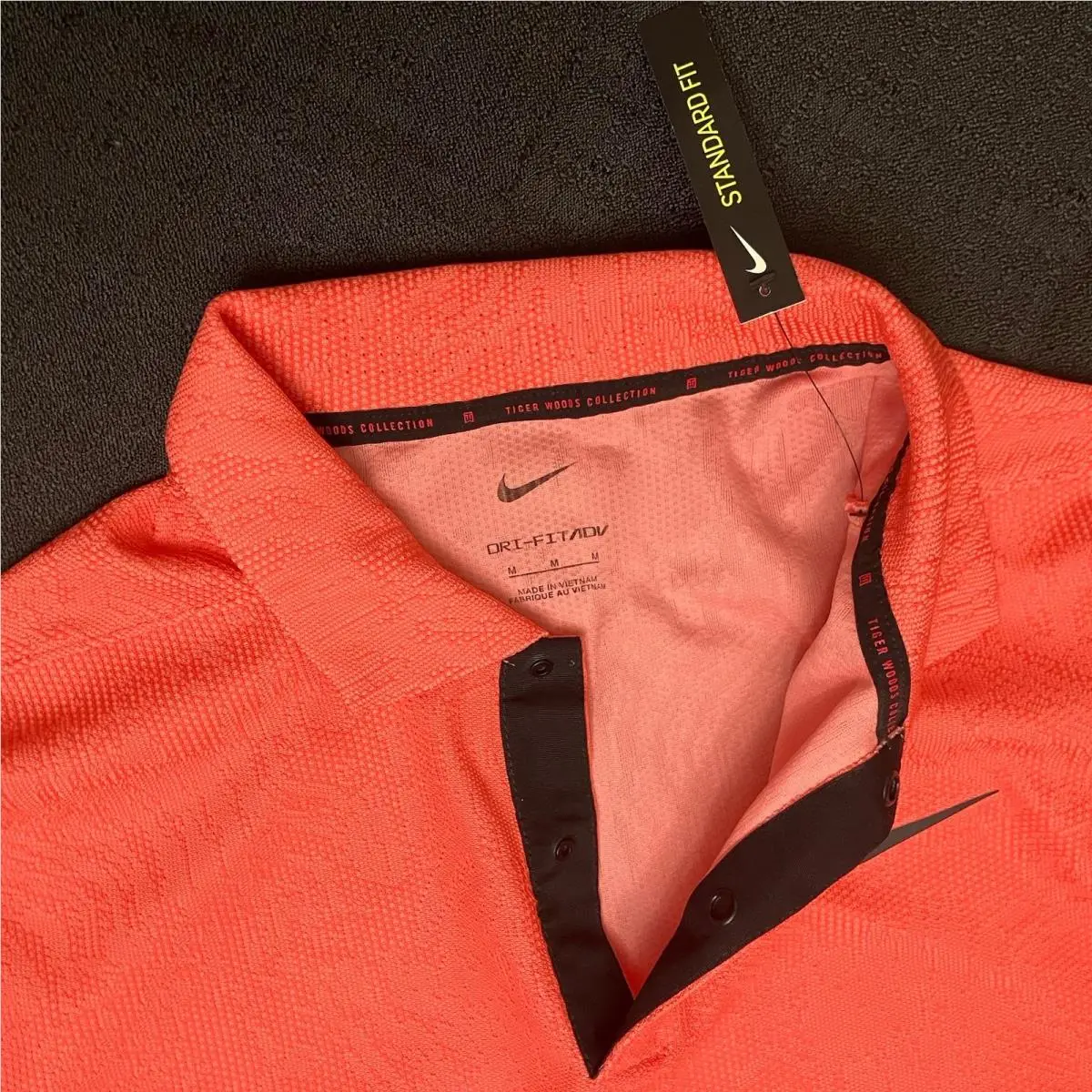 Nike clothing - TIger Woods ADV First Major Win Anniversary Polo - Bright Mango Black 8