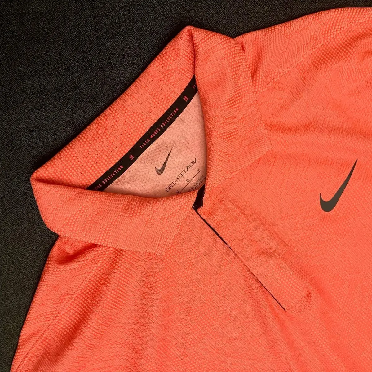Nike clothing - TIger Woods ADV First Major Win Anniversary Polo - Bright Mango Black 0
