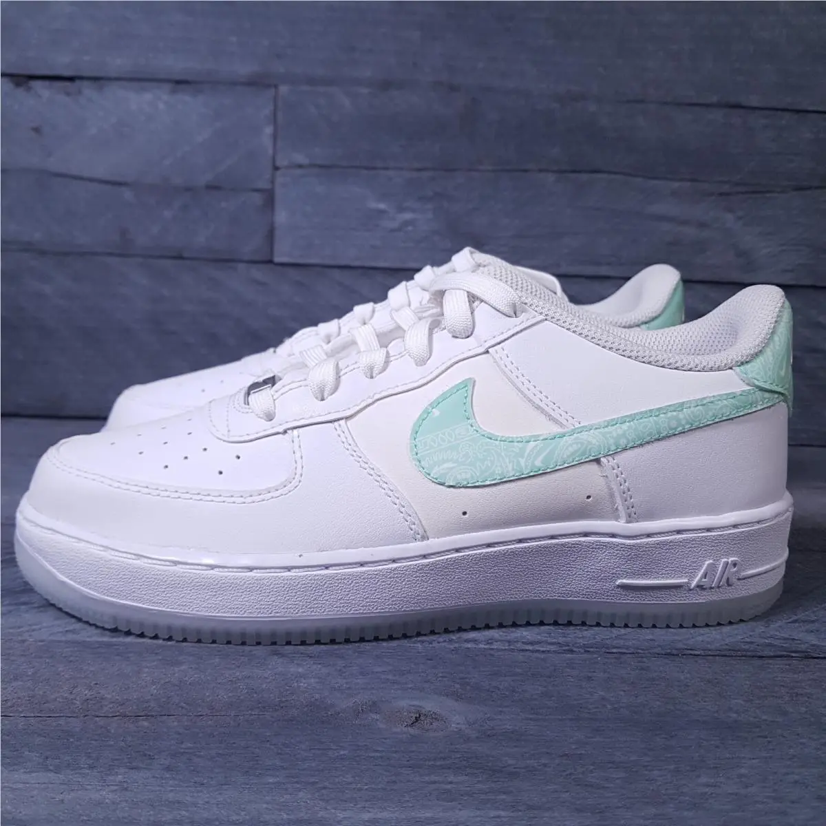 Nike Air Force 1 LV8 Shoes GS Kids 6.5 Womens 8 White Mint Foam Teal Paisley