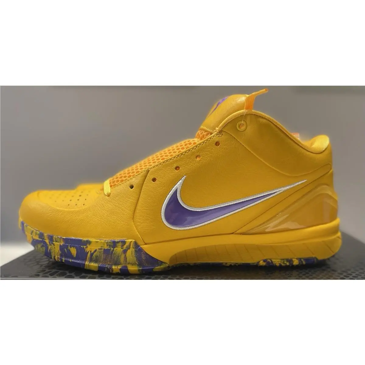Nike Kobe 4 Protro Draft Day - Los Angeles Lakers Colorway Size 10.5