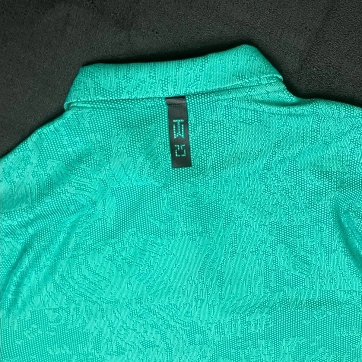 Nike clothing - TIger Woods ADV First Major Win Anniversary Polo - Field Green Black 1