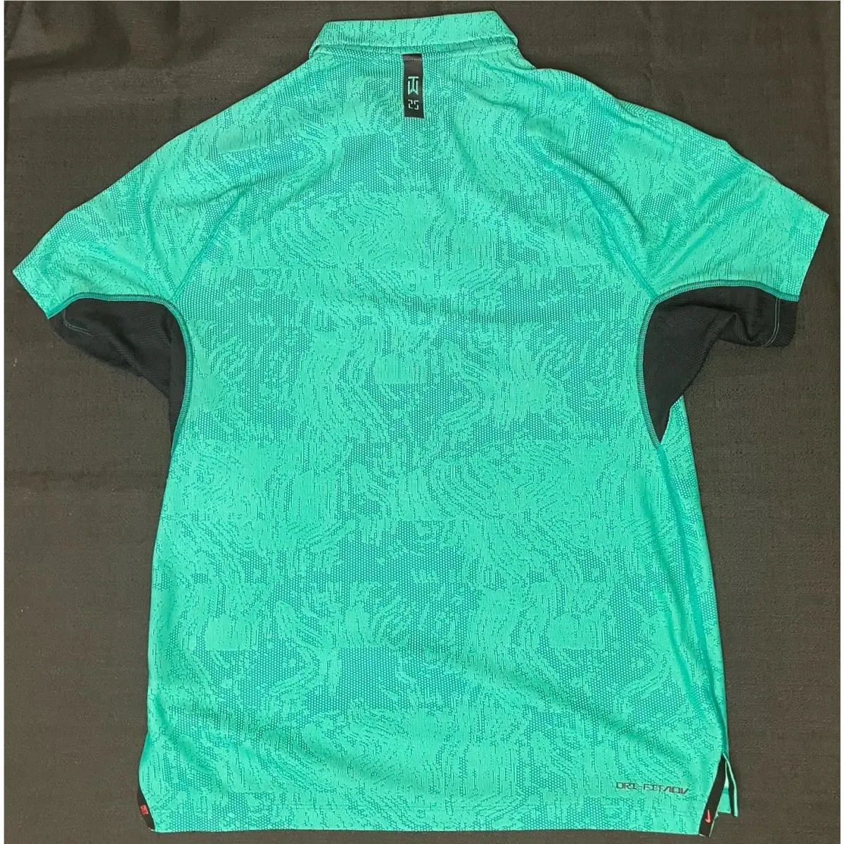 Nike clothing - TIger Woods ADV First Major Win Anniversary Polo - Field Green Black 3