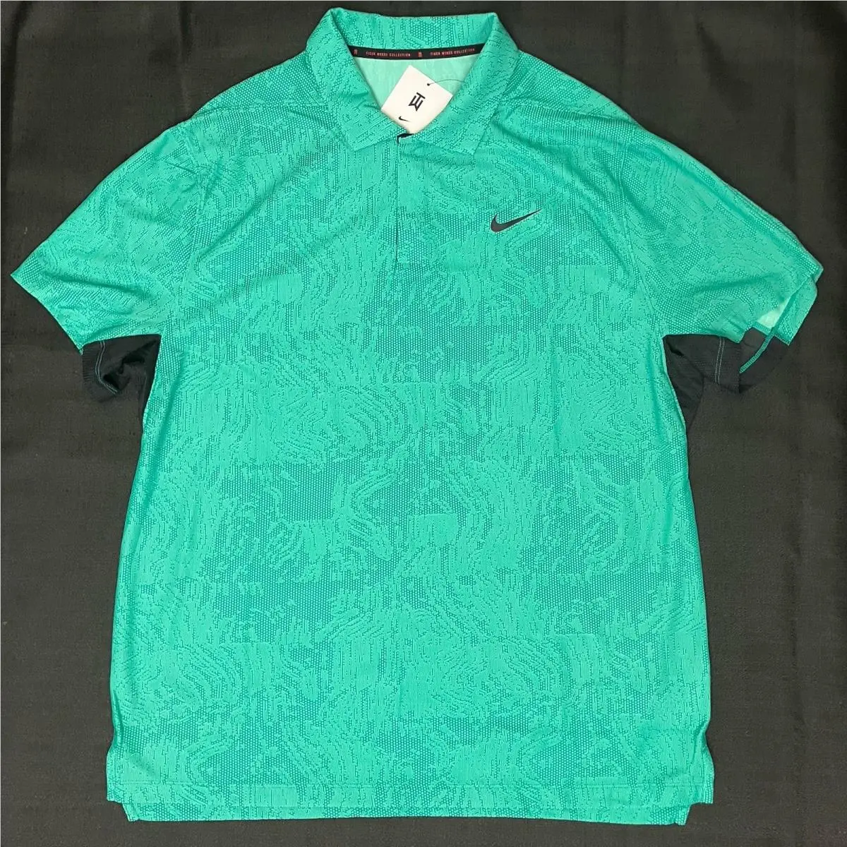 Nike clothing - TIger Woods ADV First Major Win Anniversary Polo - Field Green Black 4