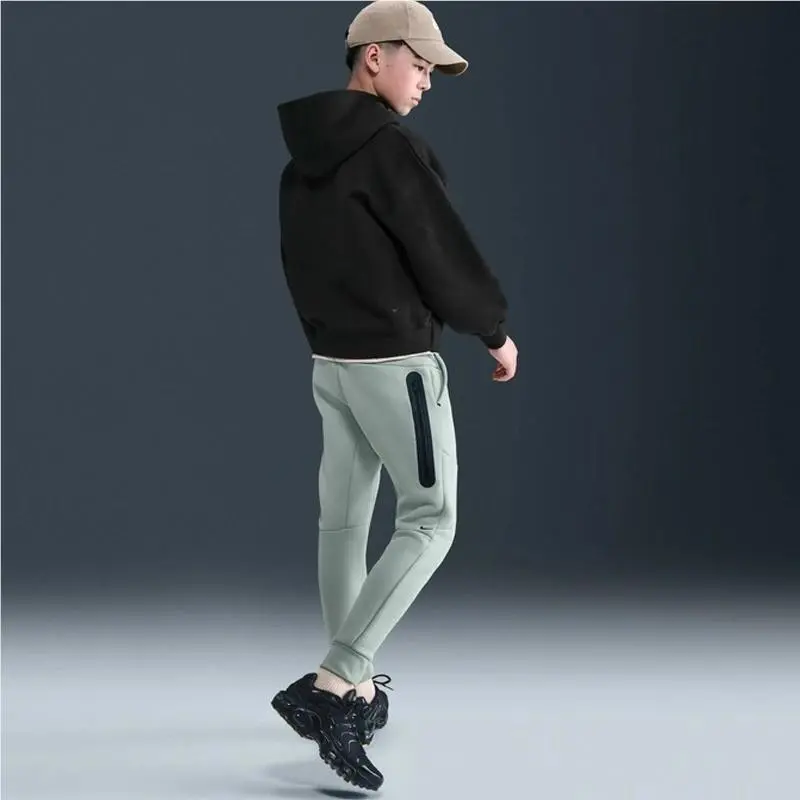 Nike clothing - Black (UPC: 198484311542) 0