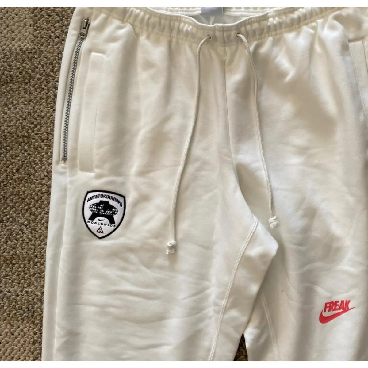 Nike clothing - FZ0930 - FZ0930 - Beige (UPC: 197596980271) 1