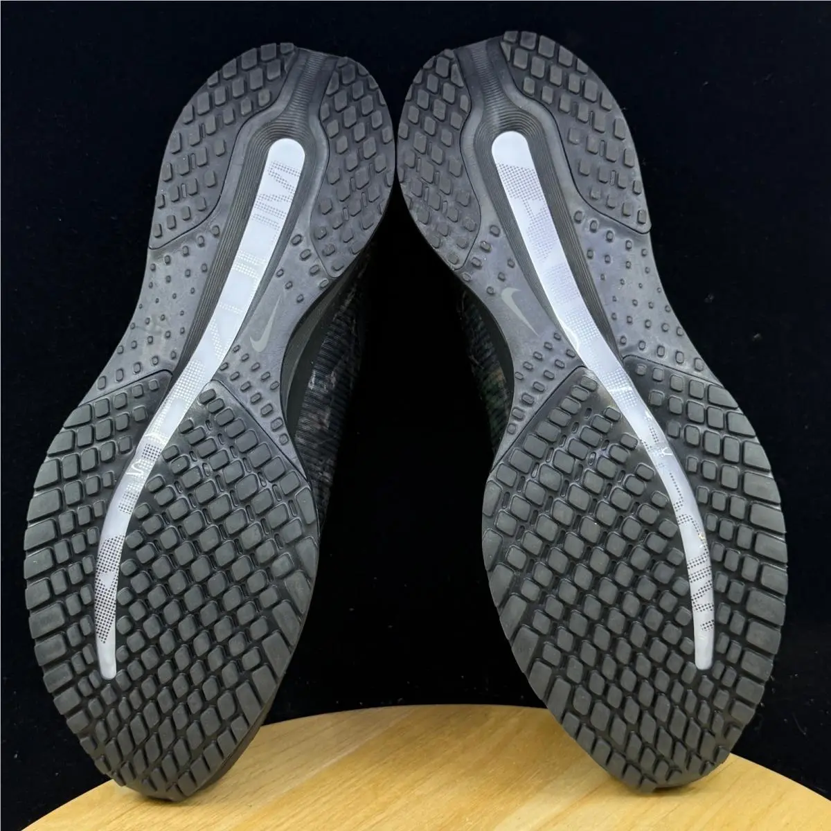 Nike shoes - Black 7