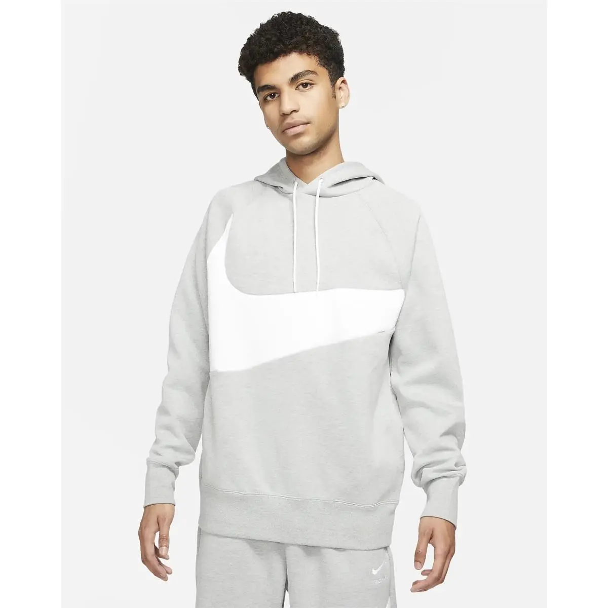 Nike clothing - Gray, Manufacturer: Dark Grey Heather/White (UPC: 195239109898) 0