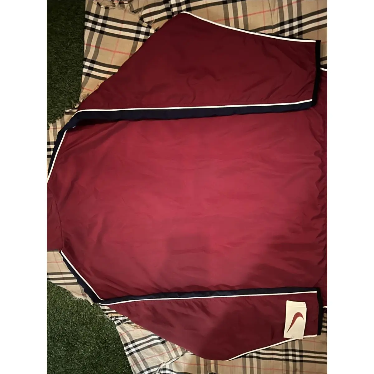 Nike clothing - Nike Tennis Court Andre Agassi Reversible Jacket - 140207 - Red 9