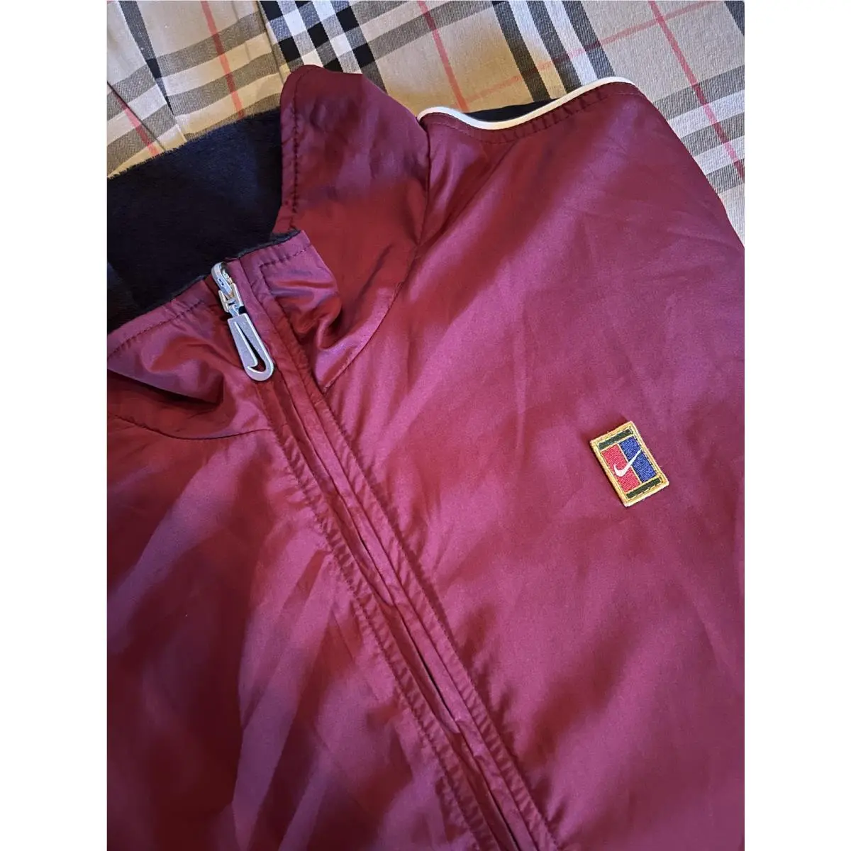 Nike clothing - Nike Tennis Court Andre Agassi Reversible Jacket - 140207 - Red 0