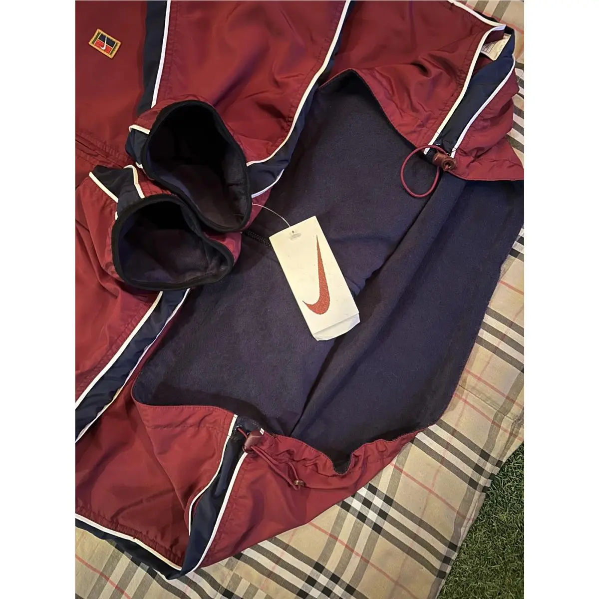 Nike clothing - Nike Tennis Court Andre Agassi Reversible Jacket - 140207 - Red 6