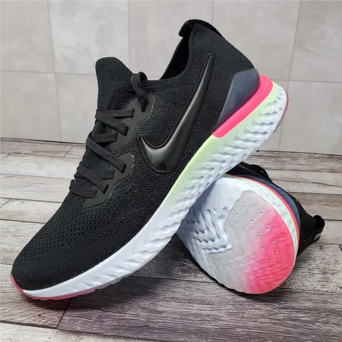 Nike Epic React Flyknit 2 Black Pink Sneakers White BQ8927-003 Women`s Size 9