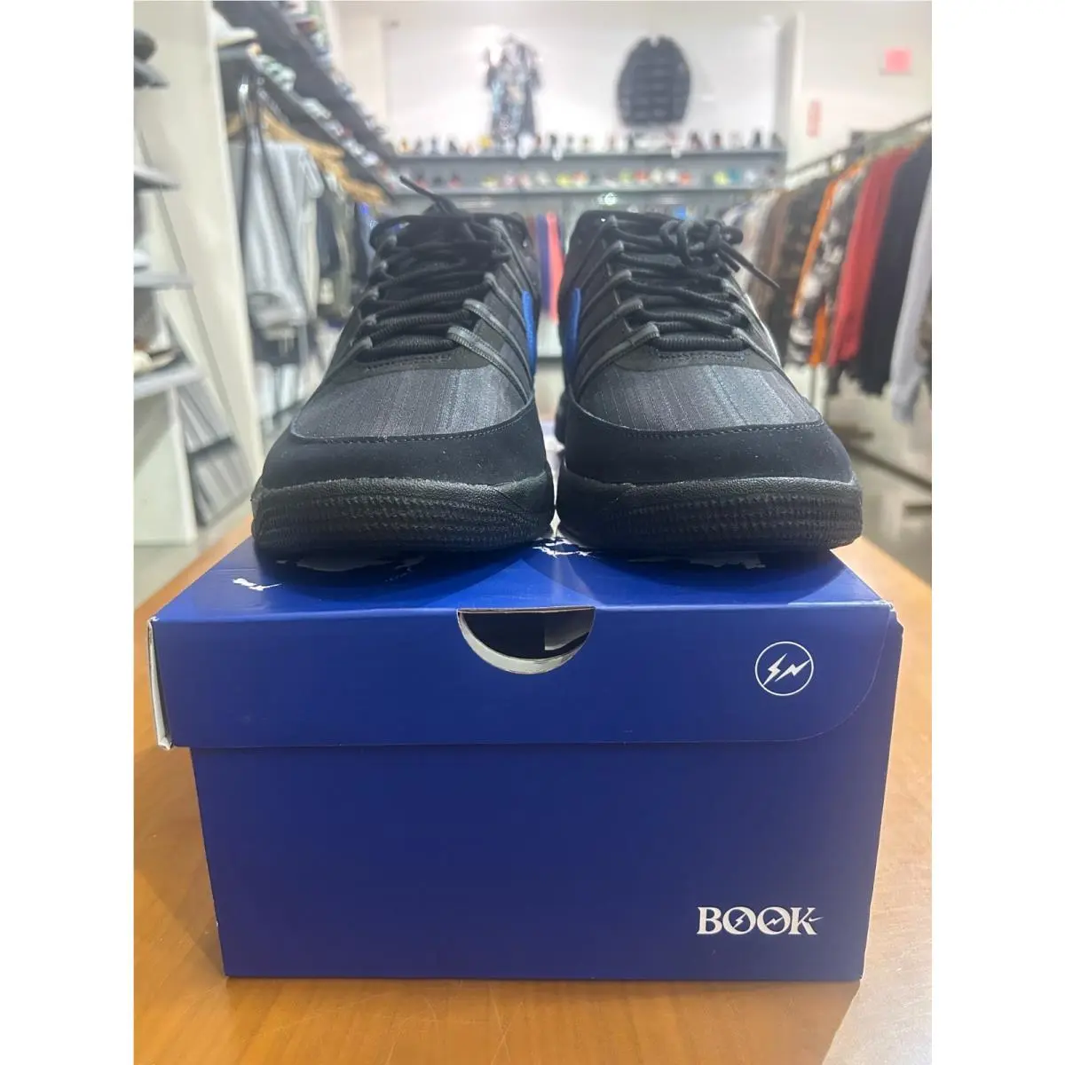 Nike shoes - Black 0