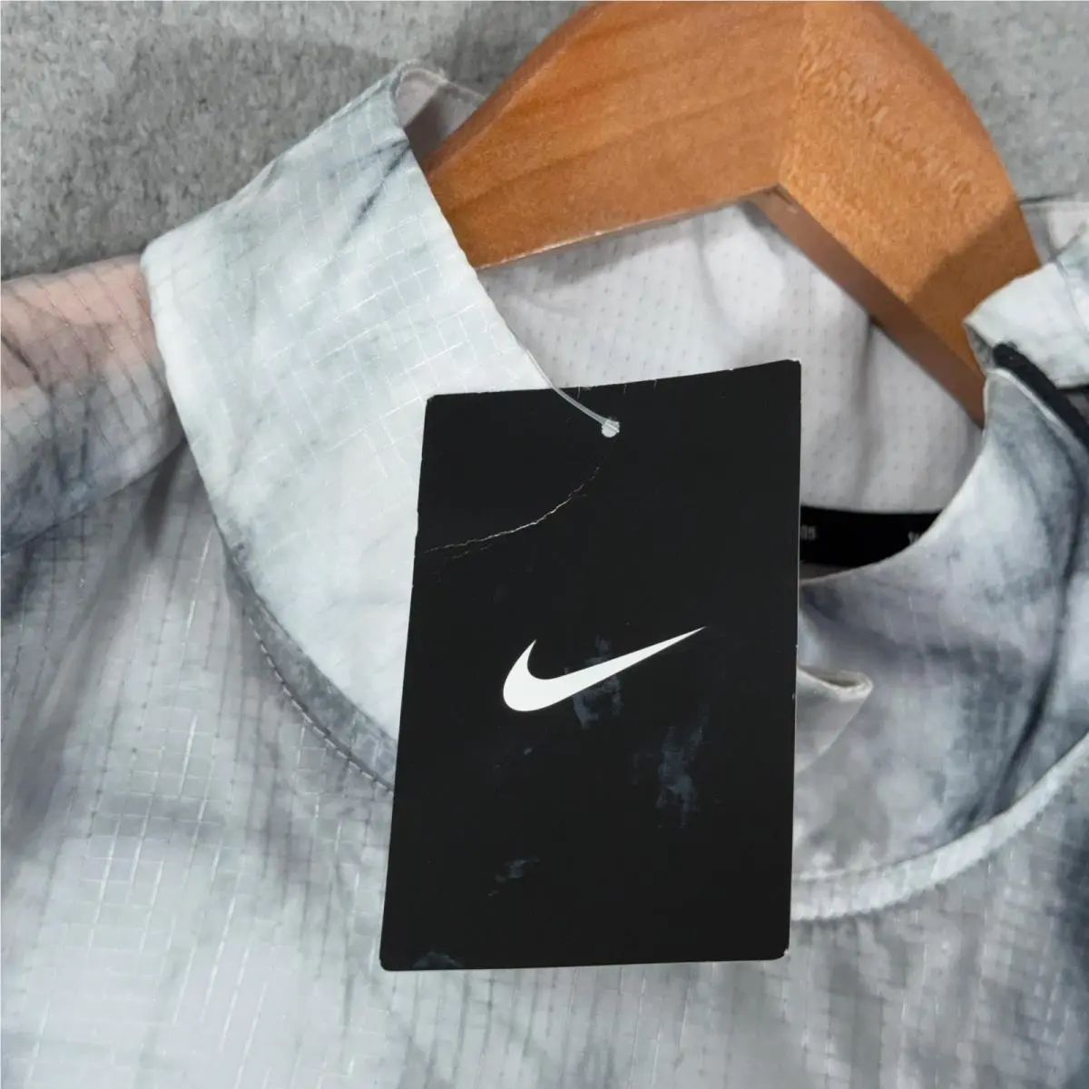 Nike clothing - Gray 8