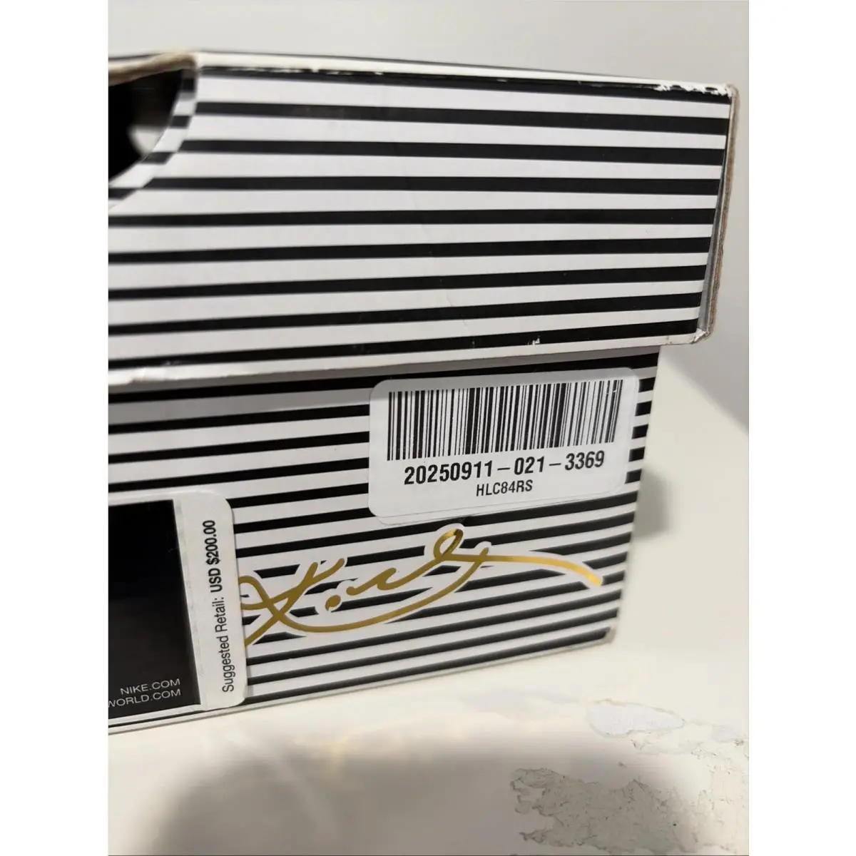 Nike shoes - Nike Kobe 11 - Kobe - 822675-706 - Yellow 2