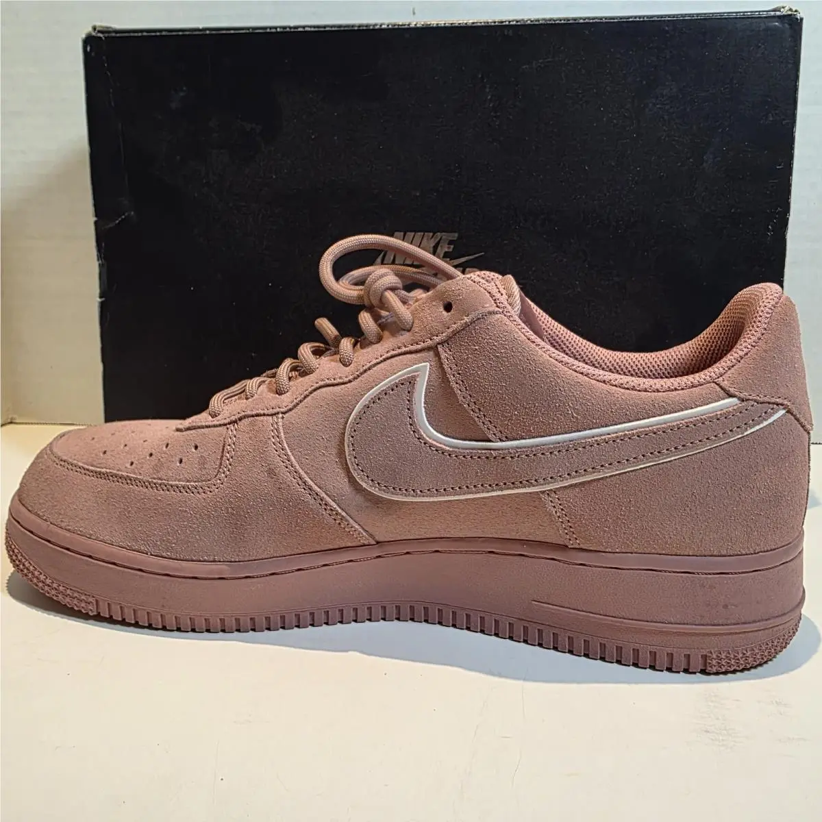 Nike shoes - Nike Air Force 1 `07 LV8 Suede - AA1117-601 - Red 2