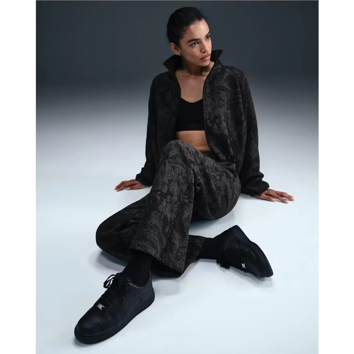 Nike clothing - HF9588-010 - HF9588-010 - Black 2