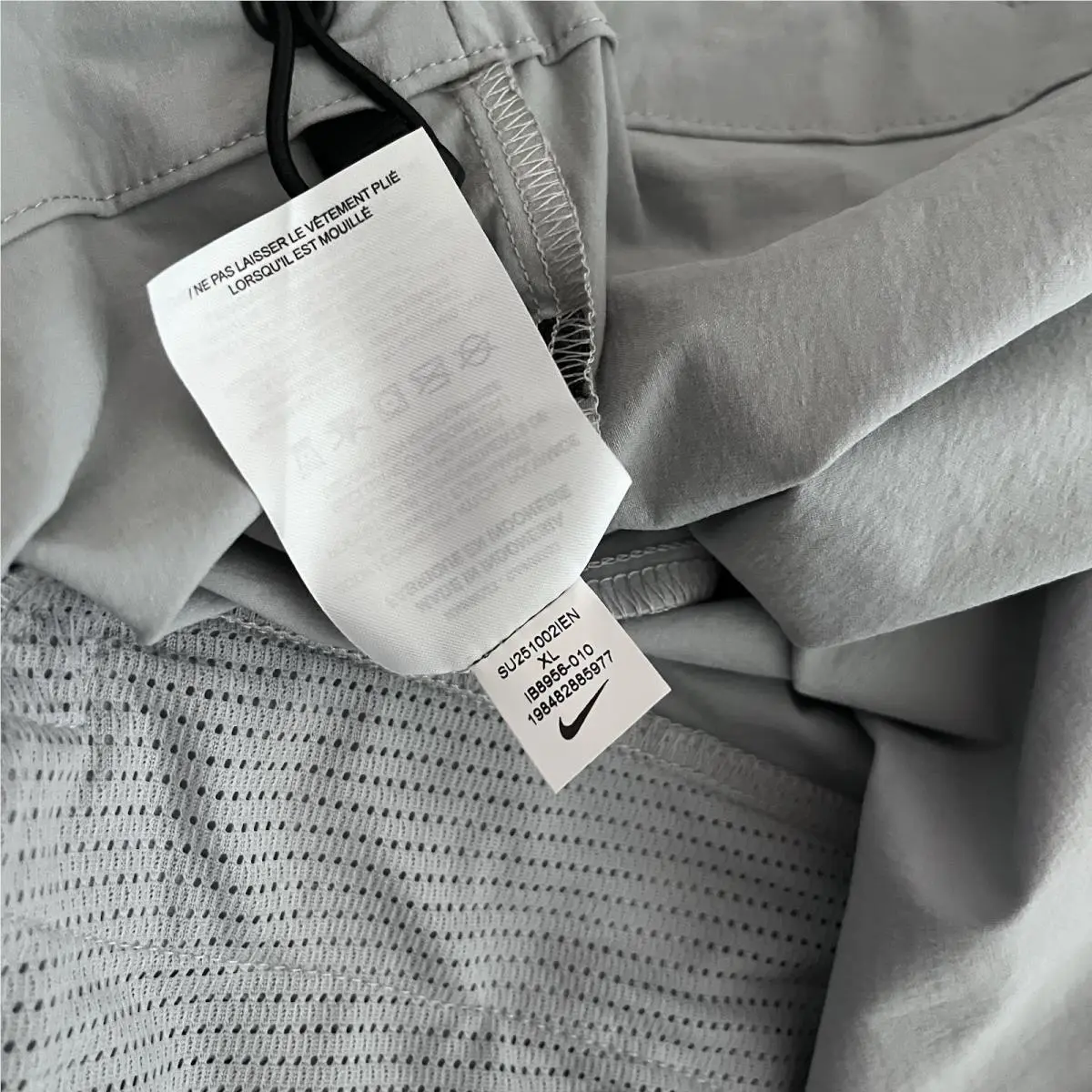 Nike clothing - Nike Tech Windrunner - Tech Windrunner - IB8956 010 - Multicolor (UPC: 198482616175) 5