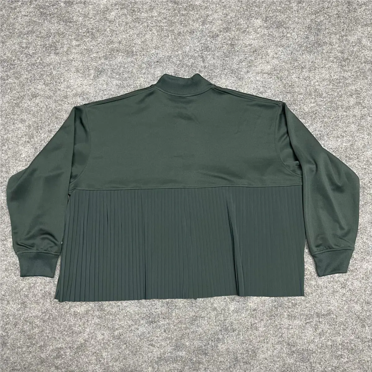 Nike clothing - Green 3