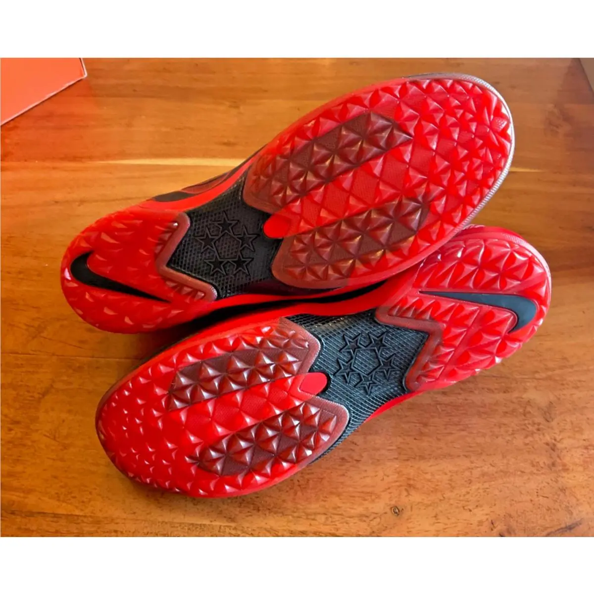 Nike shoes - Nike Zoom - Zoom - Red and Black (UPC: 685068611056) 2