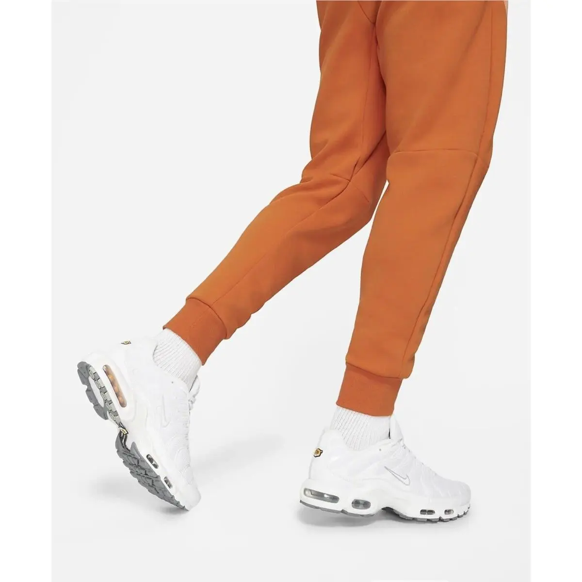 Nike clothing - CU4495 - CU4495-893 - Orange (UPC: 194956027898) 3