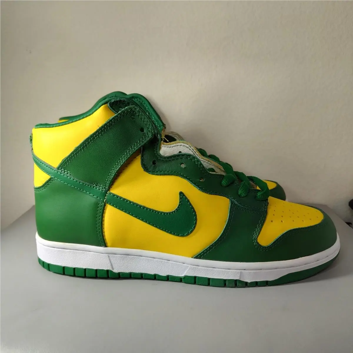 2003 Nike Air Dunk High Brazil Yellow Green Shoe Size 10 OG Box 304717- 731