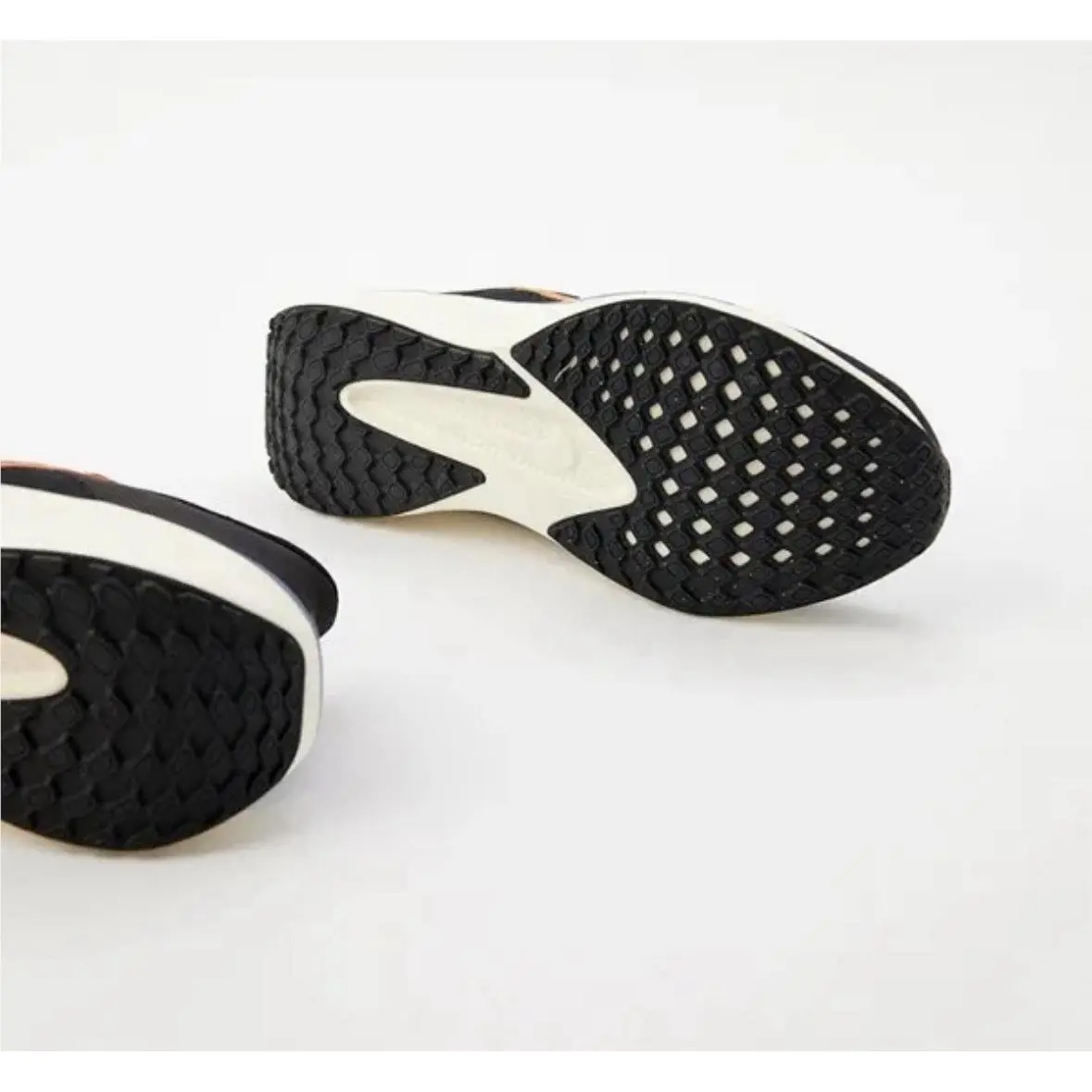Nike shoes - Athletic - Athletic - Black 3