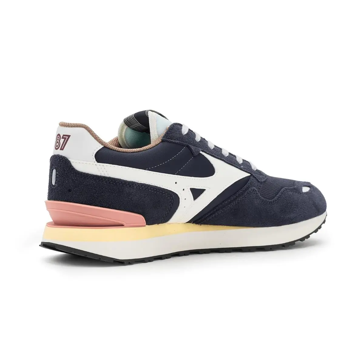 Mizuno shoes - Black Sand/Summer Sand 29