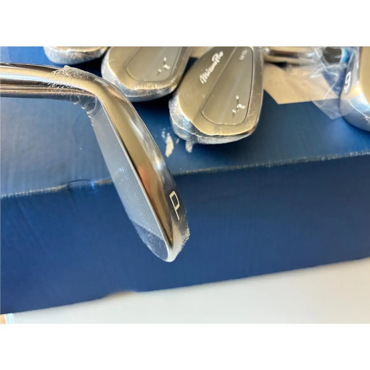 Mizuno  3