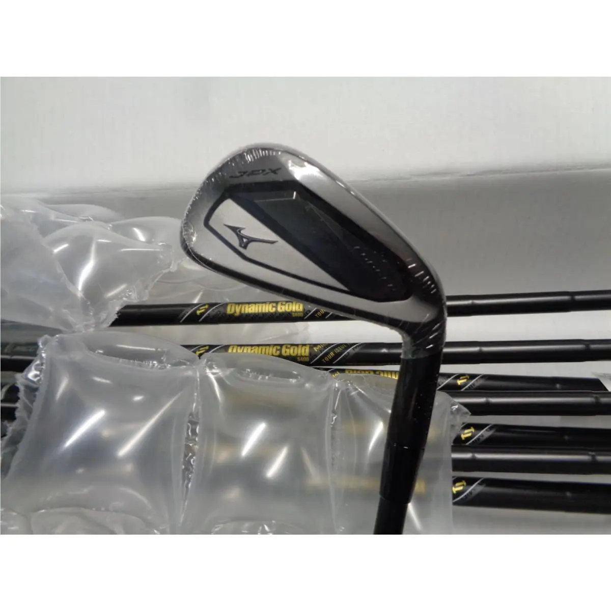 Mizuno Jpx 925 Forged Black Iron Set Dynamic Gold Tour Issue Stiff 4-GW