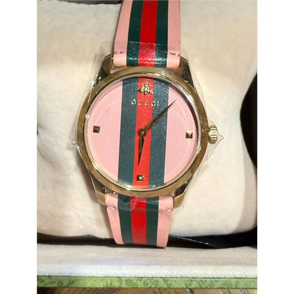 Gucci Timeless 38mm Women`s Wristwatch Pink/red/green Leather Straps