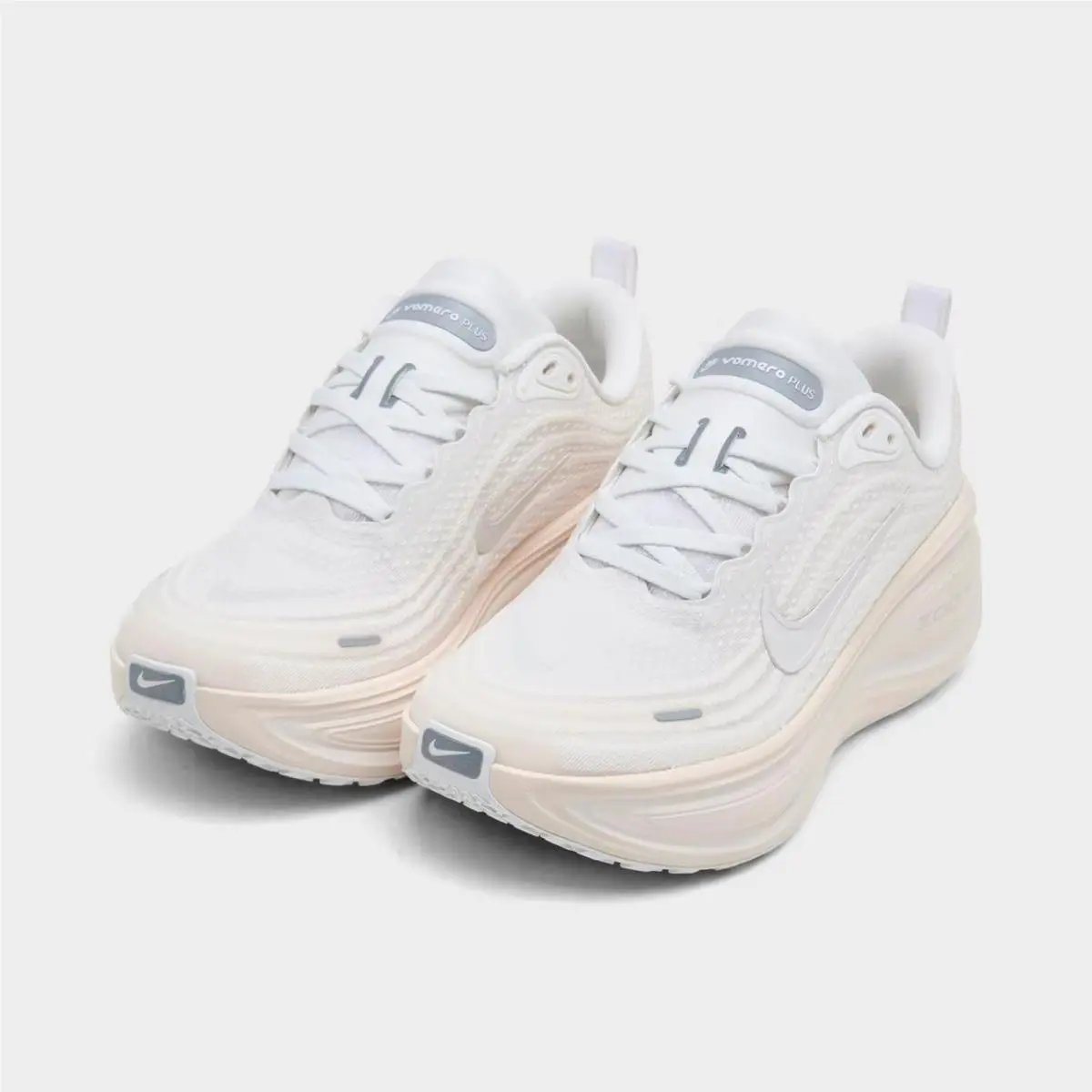 Nike shoes - IO9916 100 - Summit White/Chalk/Phantom/Pure Platinum 5
